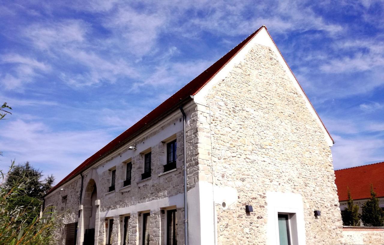 Auberge Du Chateau Bleu Tremblay-en-France Eksteriør bilde